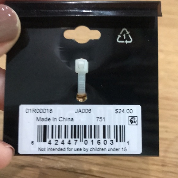 NWT Anne Klein 2 Gold Rings - Picture 5 of 5